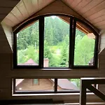 Appartement лісова комфорт *