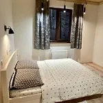 лісова комфорт Apartman *