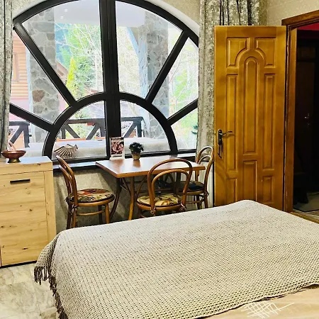 Appartement лісова комфорт *